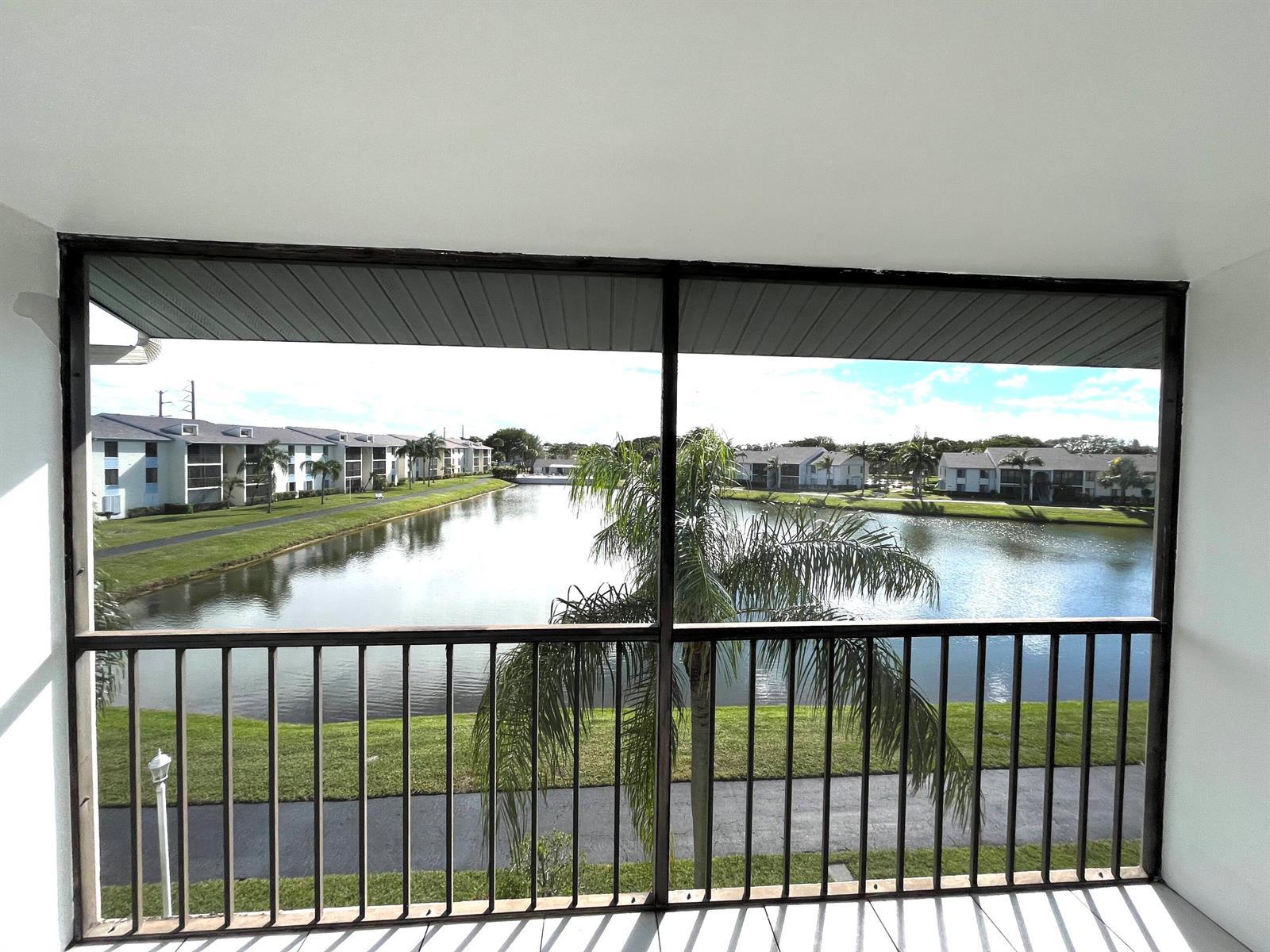 1108 Green Pine Boulevard # F3, West Palm Beach FL 33409