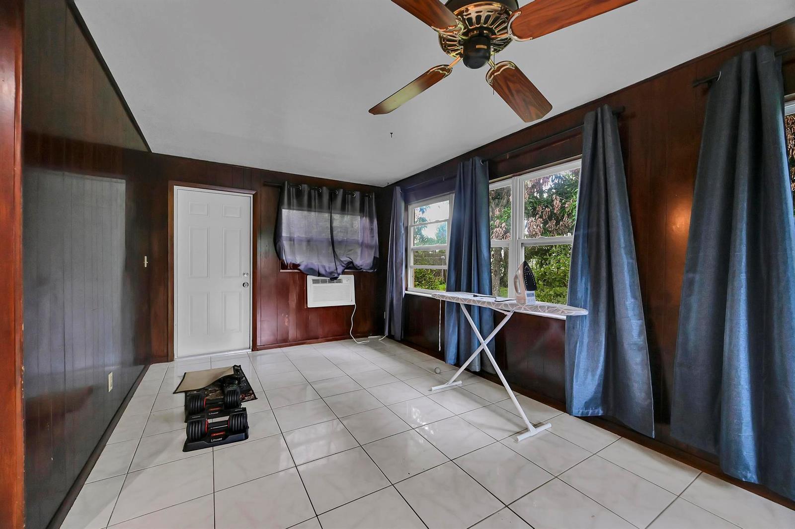 179 SE Soneto Court, Port St. Lucie FL 34983 photo 5