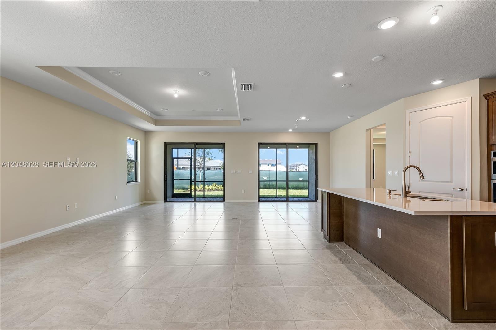4480 Gramercy Dr, Oakland Park FL 33309 photo 2