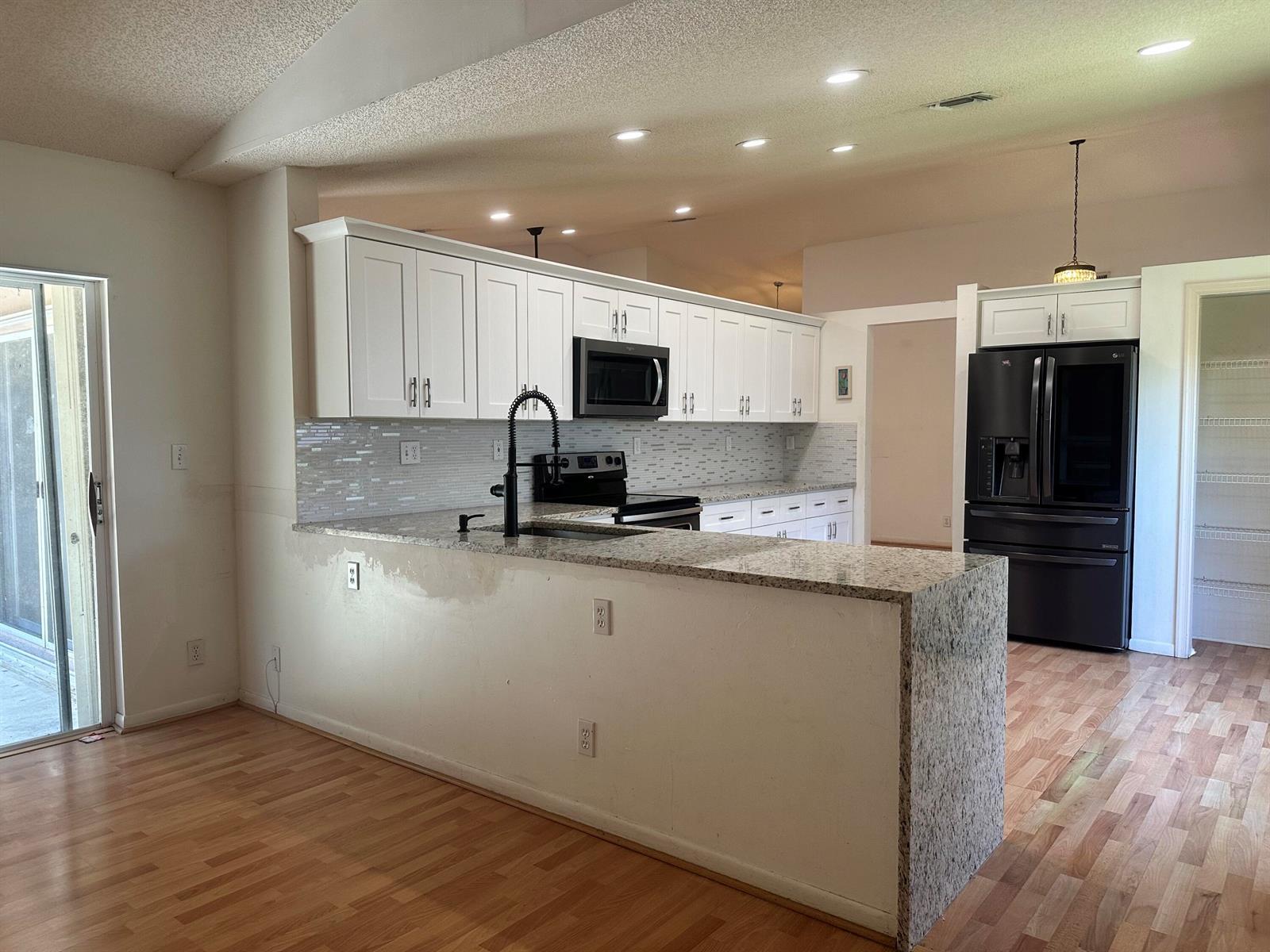 9825 NW 54th Place, Coral Springs FL 33076 photo 4