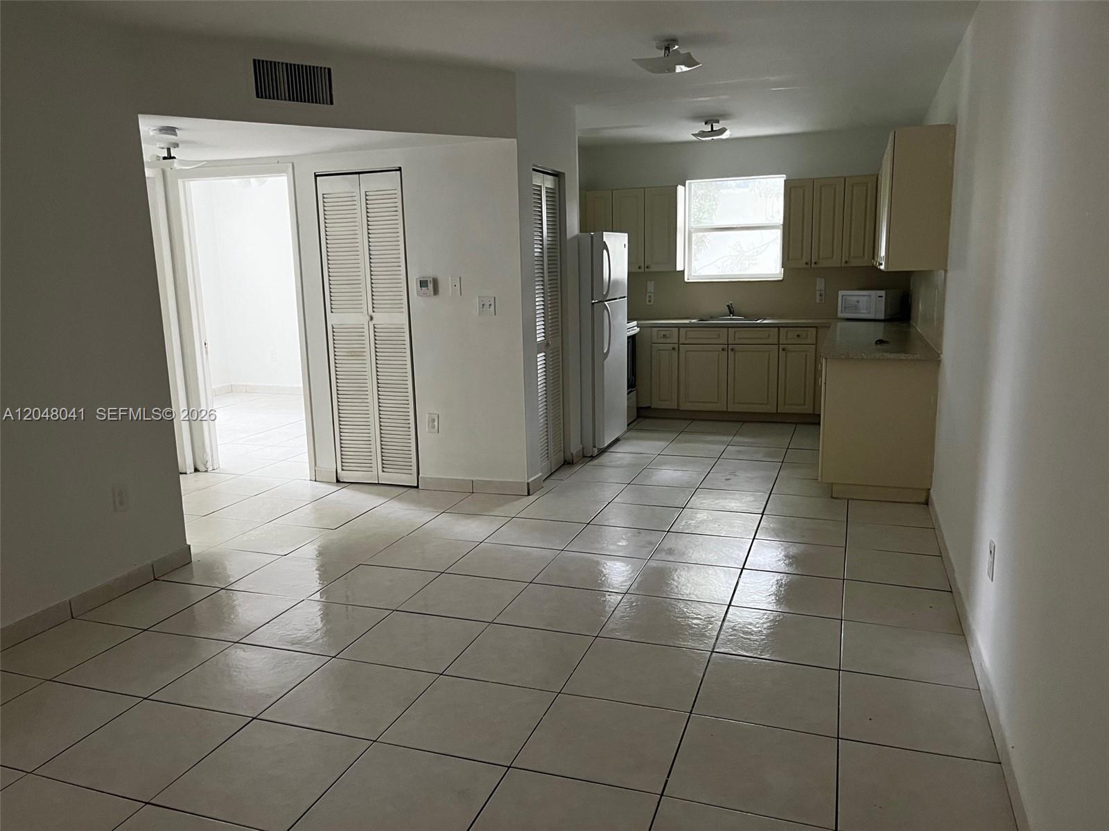181 NW 47th Ave # 25, Miami FL 33126 photo 2
