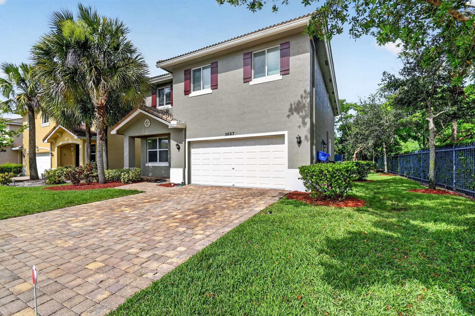 5667 Caranday Palm Drive, FL 33463 photo 3