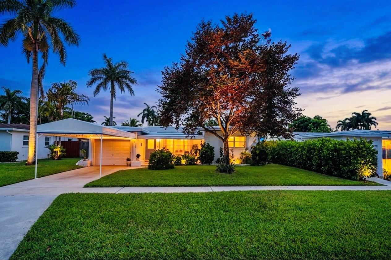 707 N 32nd Avenue, Hollywood FL 33021 photo 2