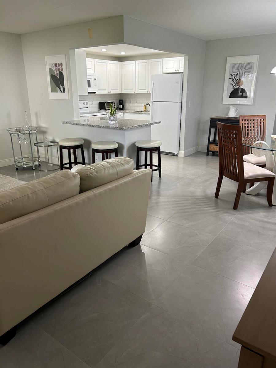 746 Flanders N, Delray Beach FL 33484 photo 5