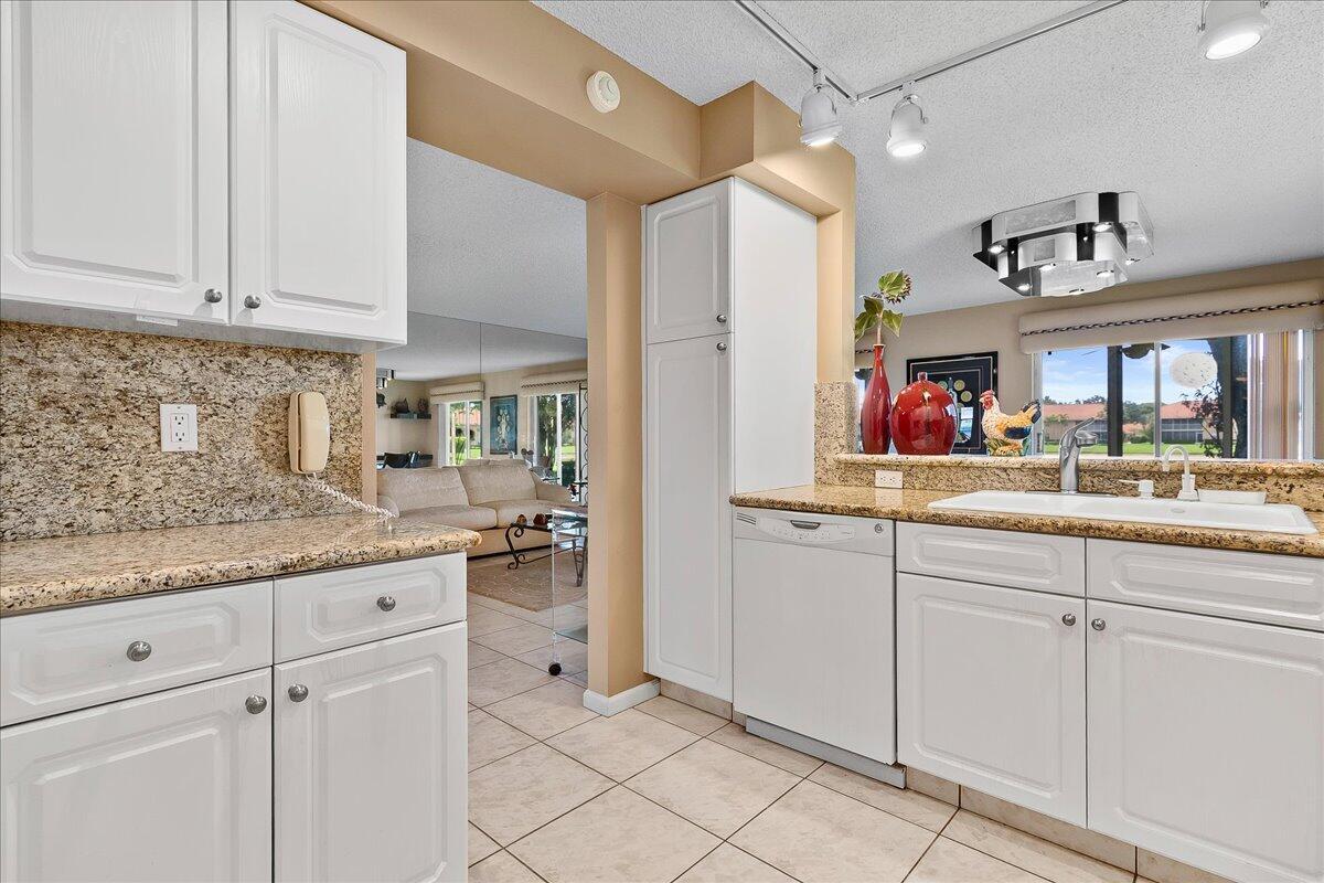 9927 Seacrest Circle # 102, Boynton Beach FL 33437 photo 3