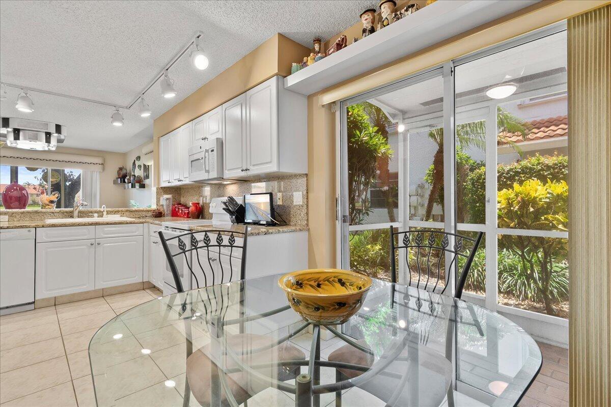 9927 Seacrest Circle # 102, Boynton Beach FL 33437 photo 4