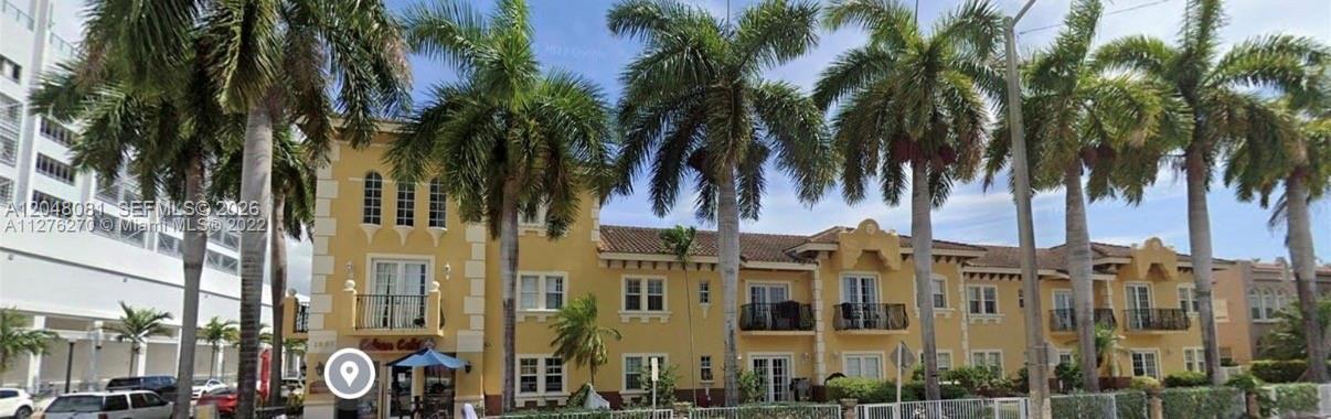 1657 Tyler St # 201, Hollywood FL 33020