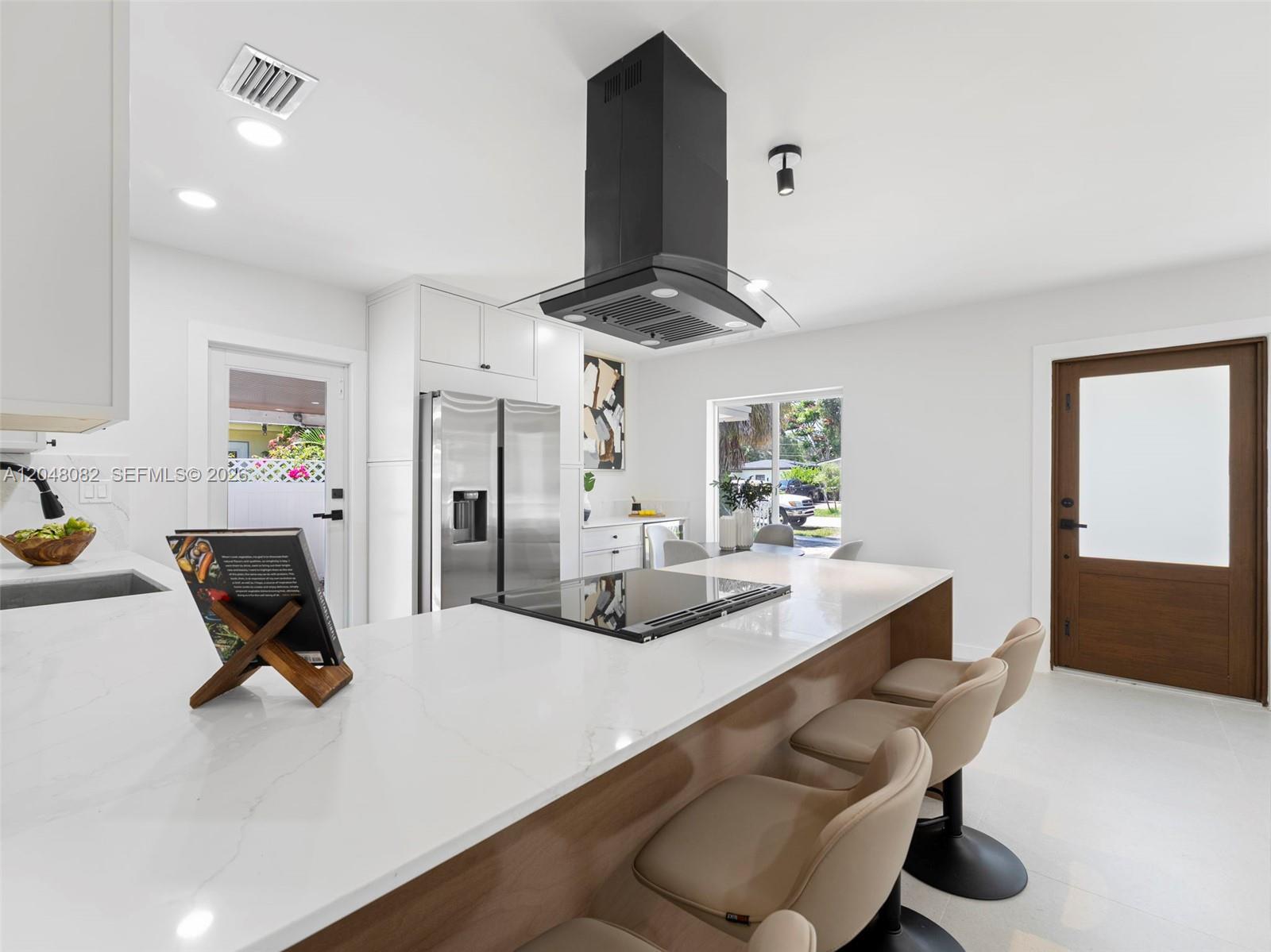 1014 SW 20th St, Fort Lauderdale FL 33315 photo 4