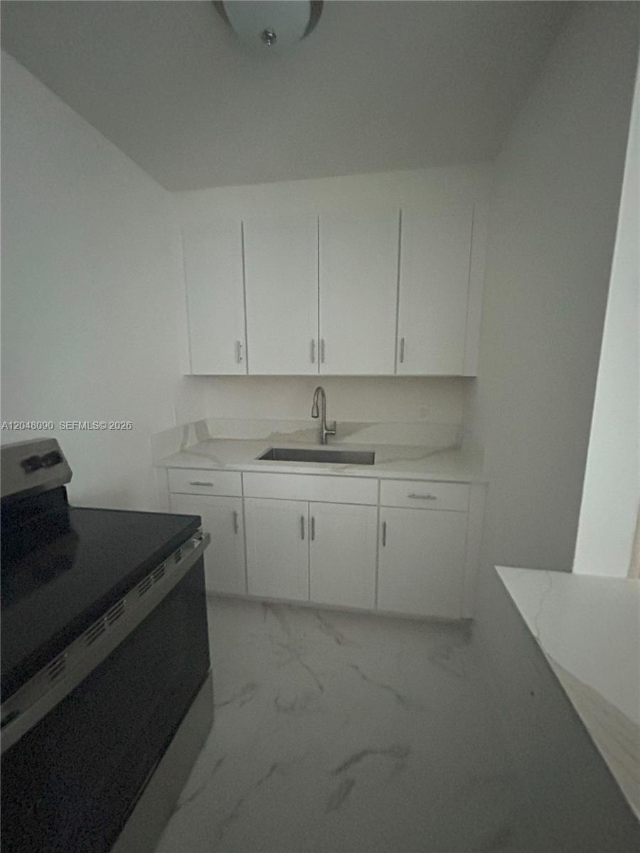 1119 NE 15th St # 4, Fort Lauderdale FL 33304 photo 4
