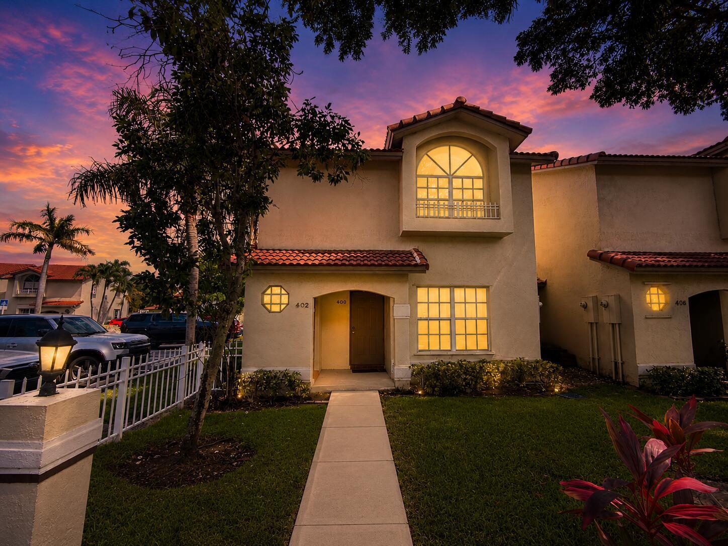 402 NW 108th Terrace, Pembroke Pines FL 33026