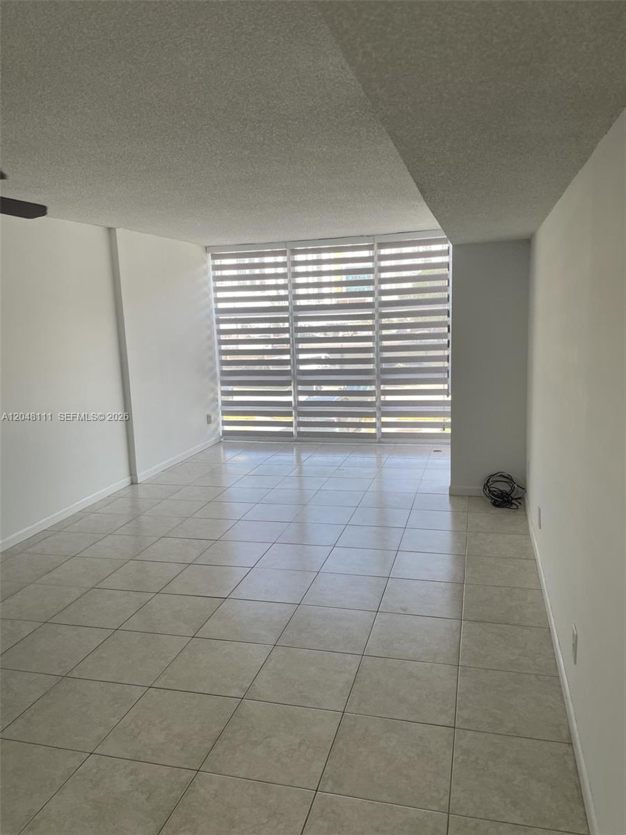 200 172nd St # 210, Sunny Isles Beach FL 33160 photo 2