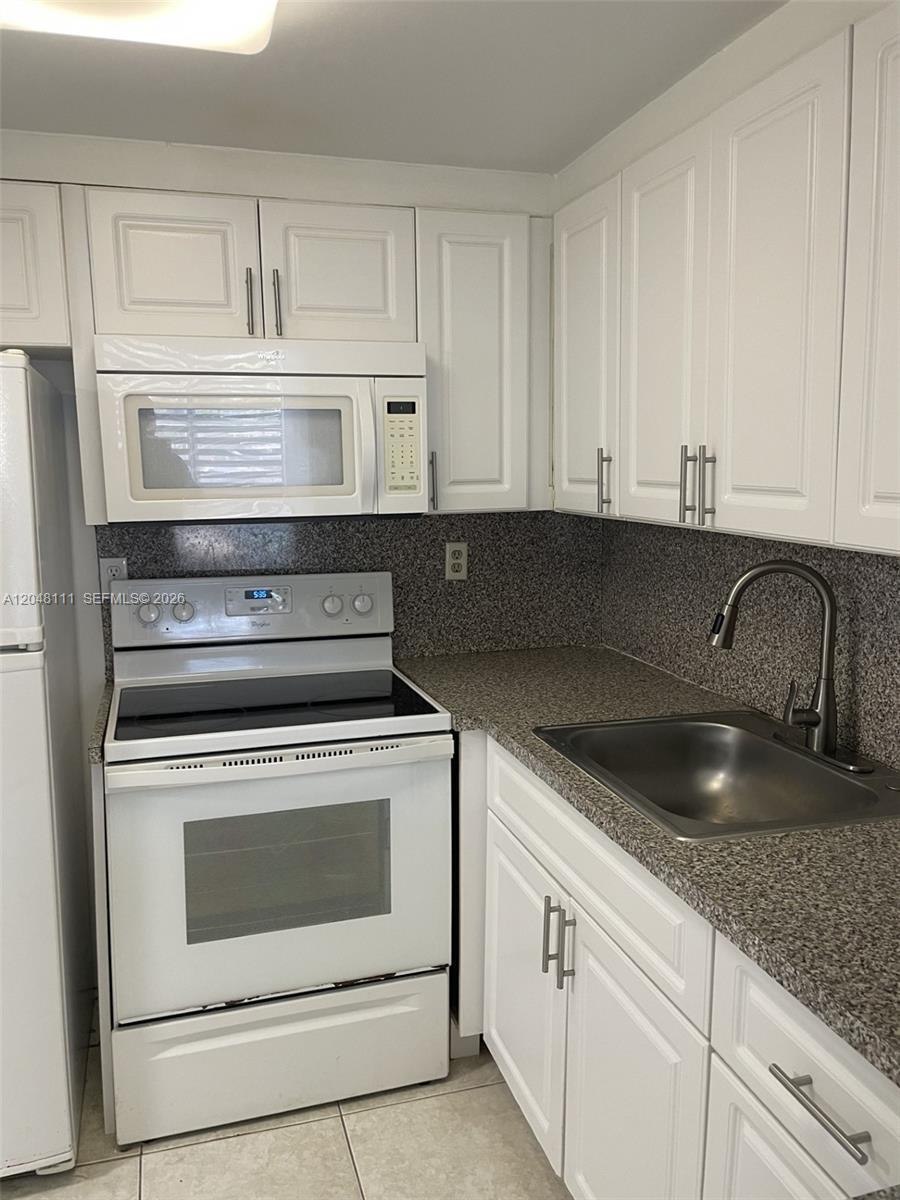 200 172nd St # 210, Sunny Isles Beach FL 33160 photo 5