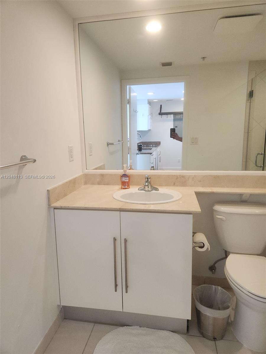 325 S Biscayne Blvd # 1420, Miami FL 33131 photo 4