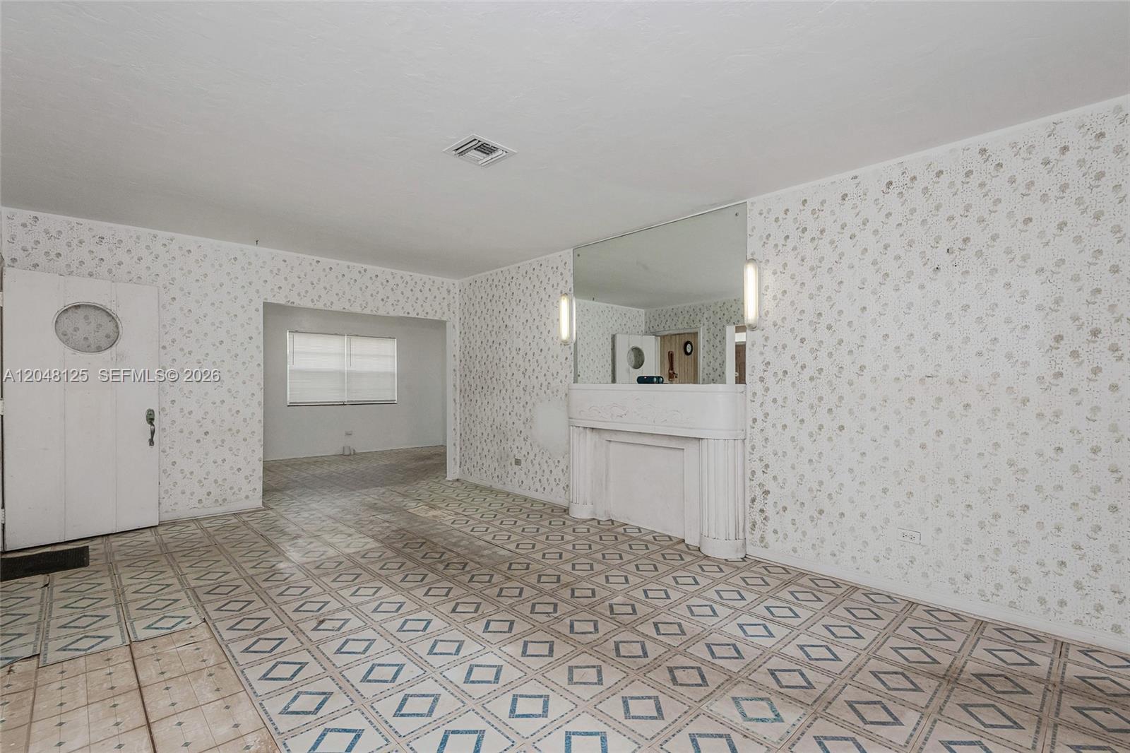 245 NE 48th St, Miami FL 33137 photo 3