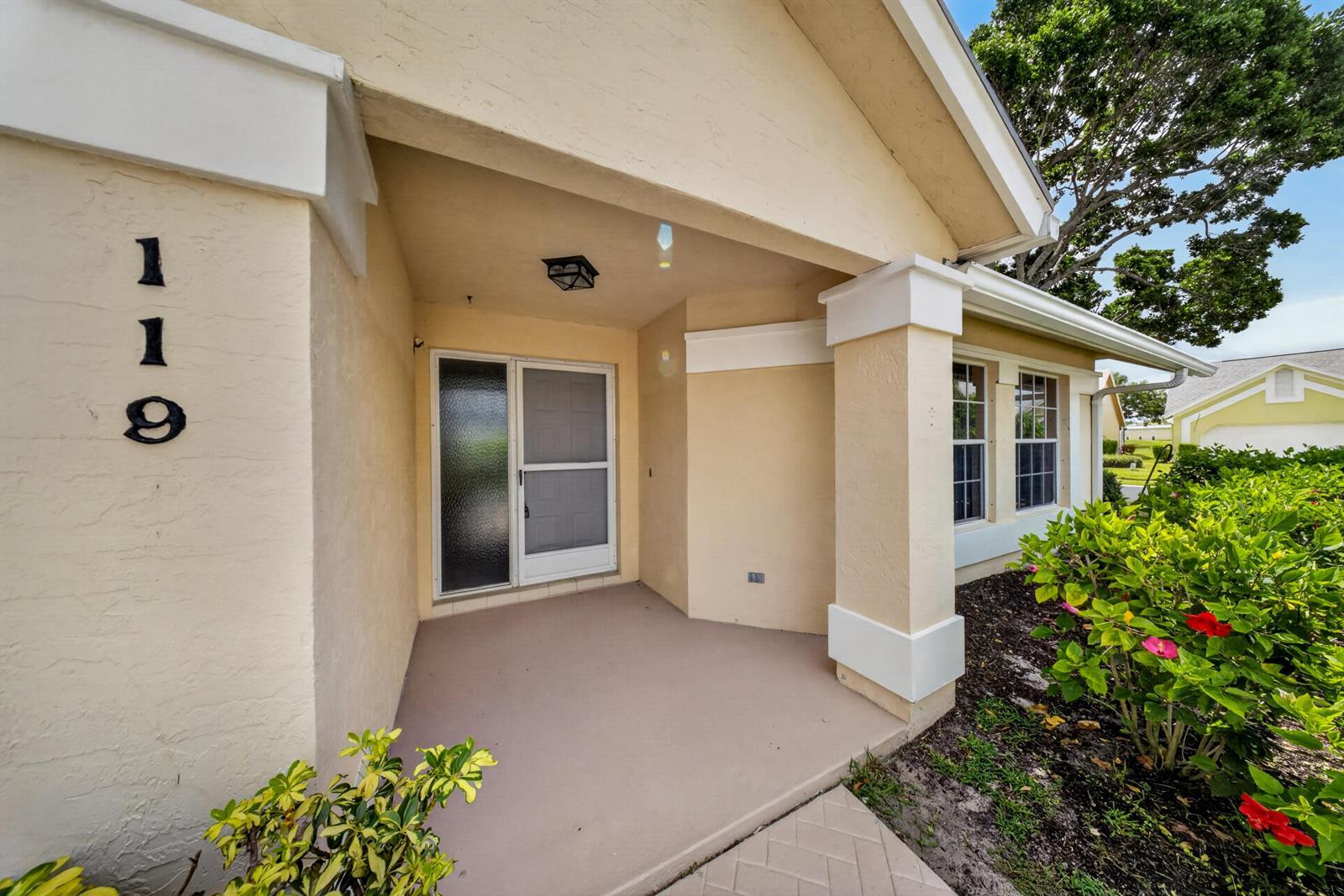 119 Adobe Circle, Jupiter FL 33458 photo 3