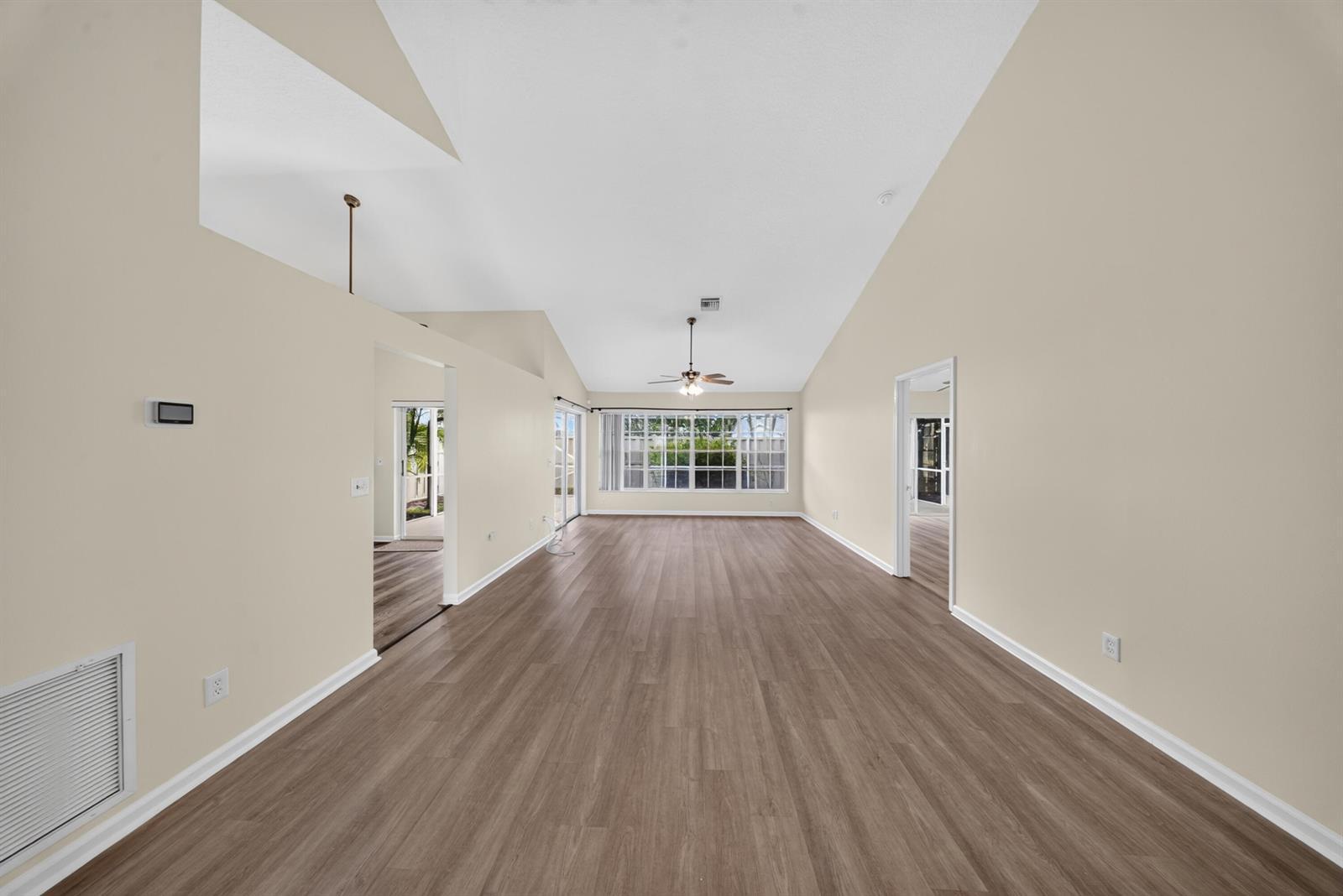 119 Adobe Circle, Jupiter FL 33458 photo 4