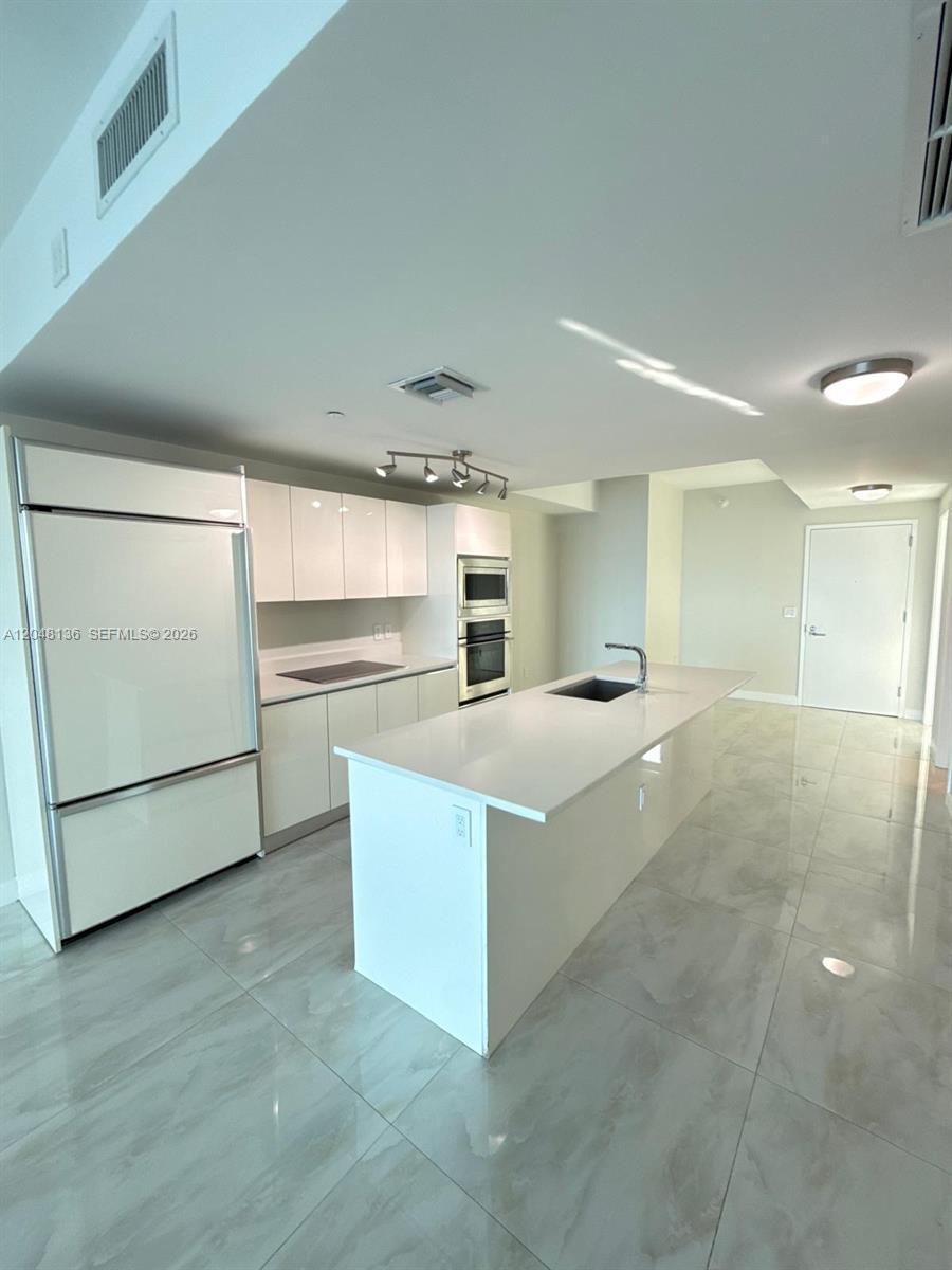 460 NE 28th St # 1907, Miami FL 33137 photo 4