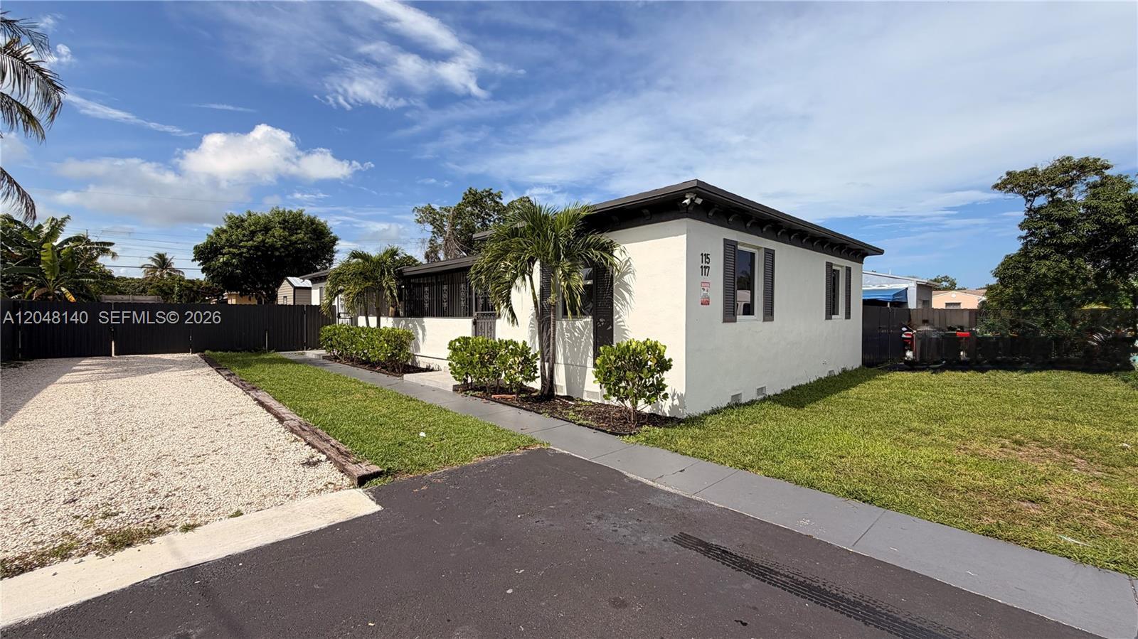 115 NW 118th St # 115, Miami FL 33168