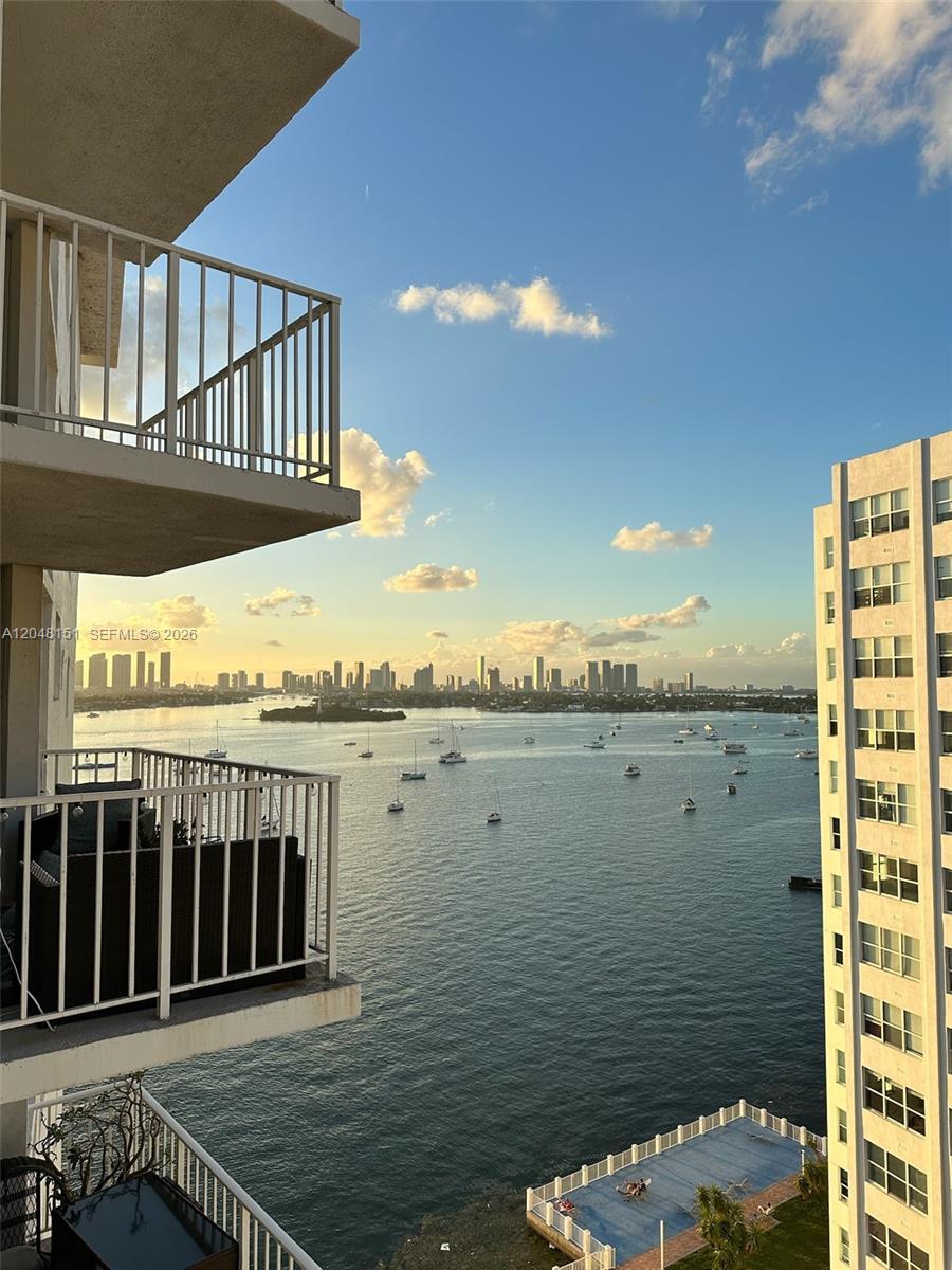 1228 West Ave # 1104, Miami Beach FL 33139