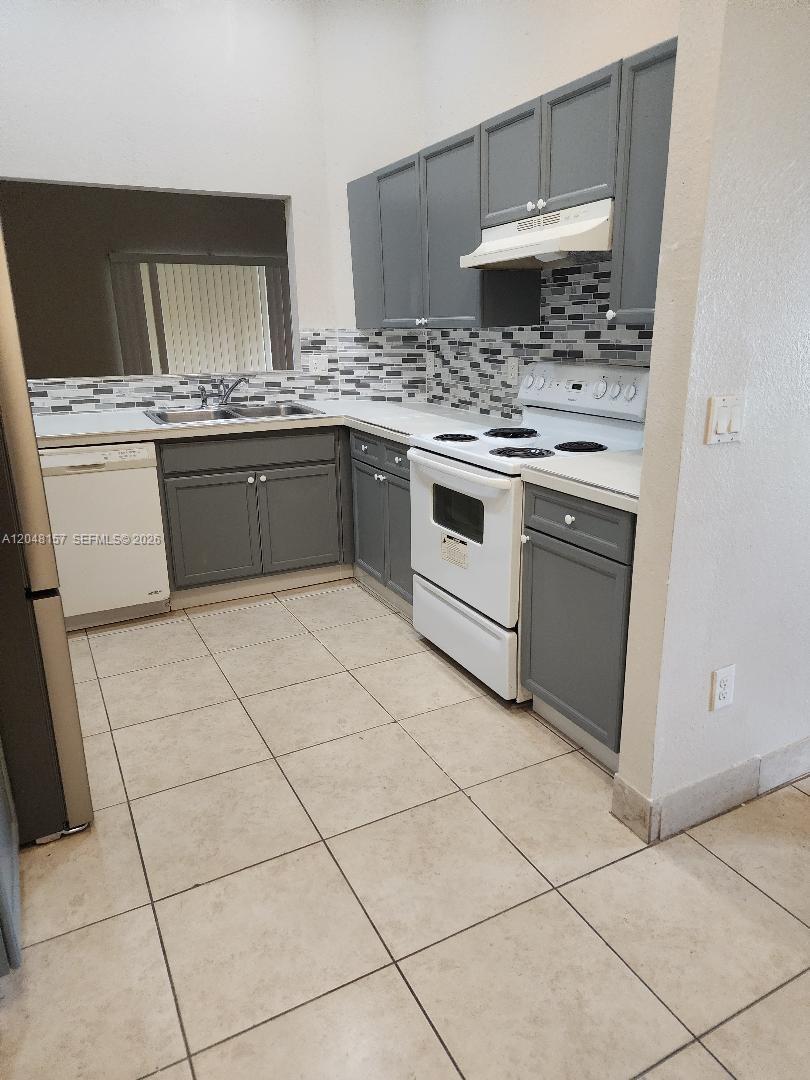 4740 SW 14, Lehigh Acres FL 33973 photo 3