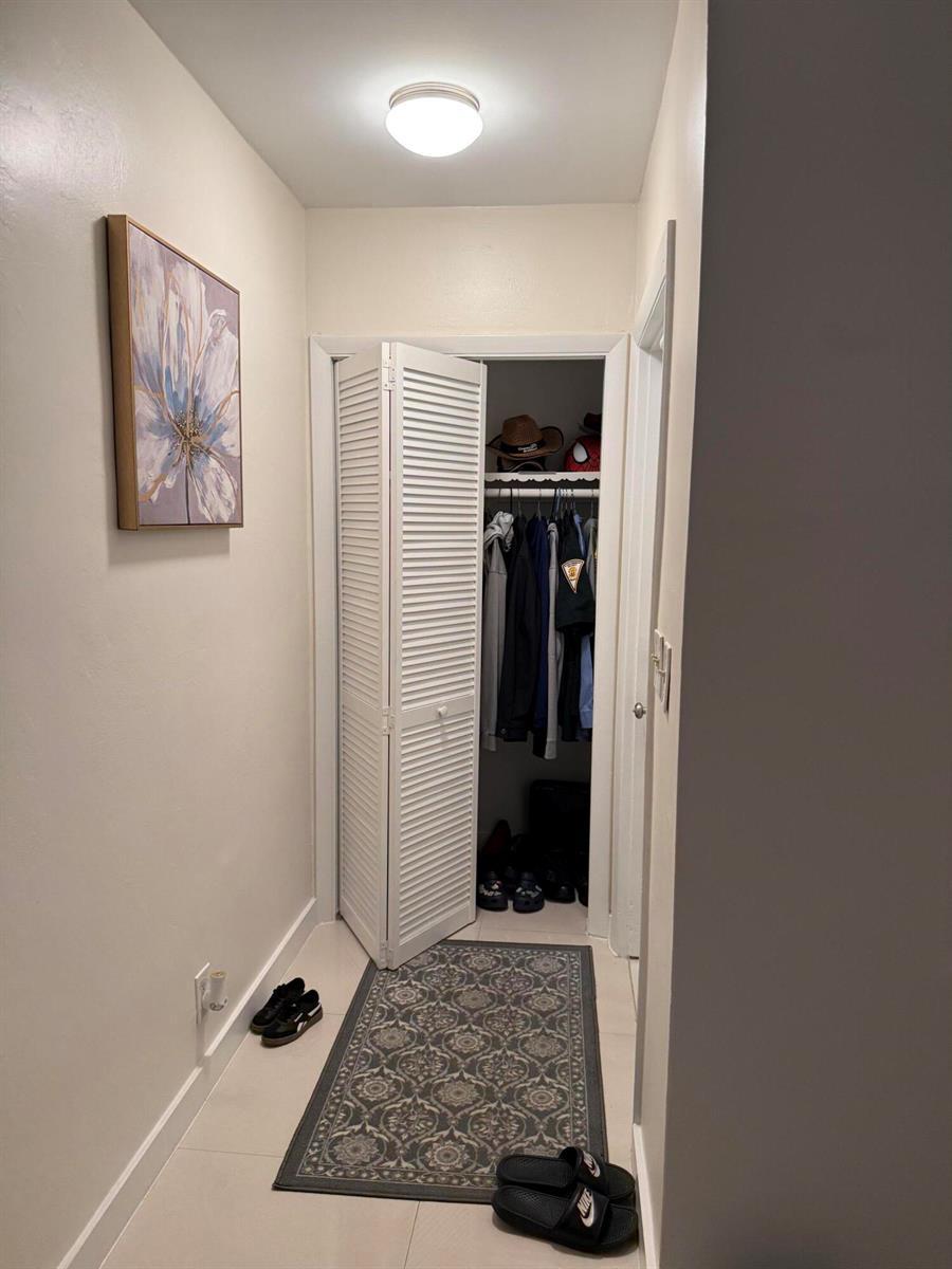 7610 NW 73rd Terrace, Tamarac FL 33321 photo 3
