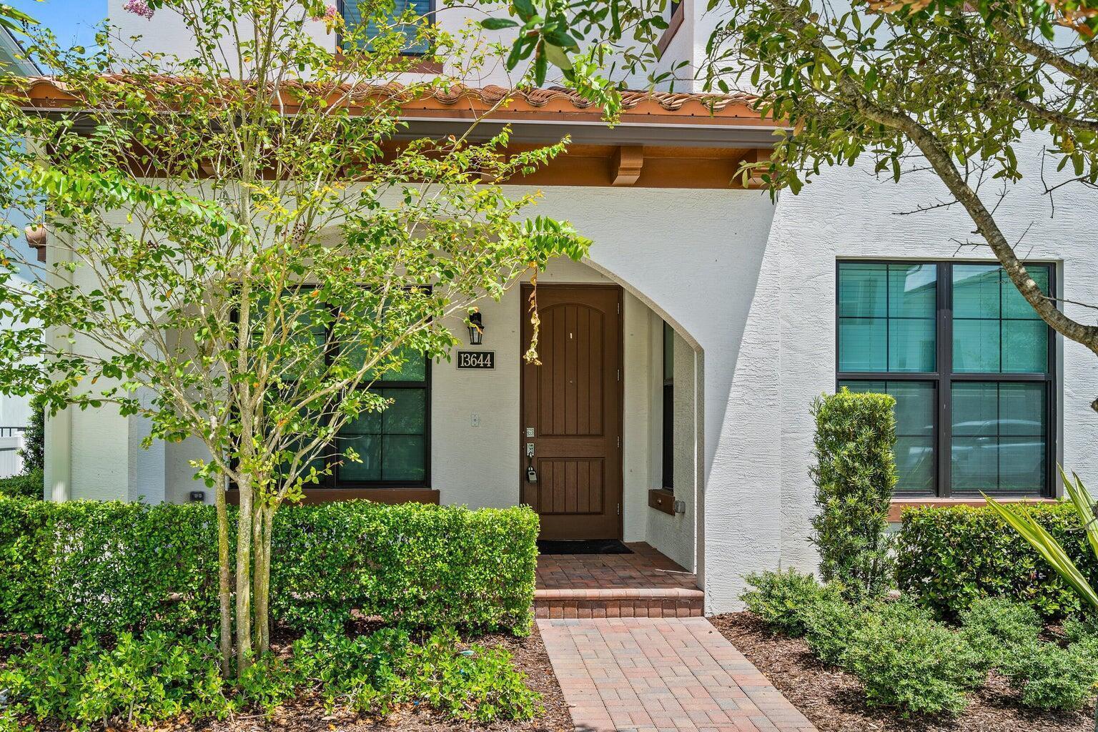 13644 Dumont Road, Palm Beach Gardens FL 33418 photo 2