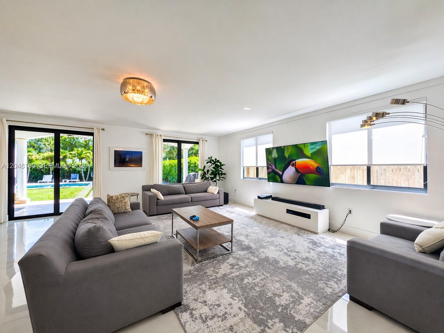 471 SW 30th Rd, Miami FL 33129 photo 5