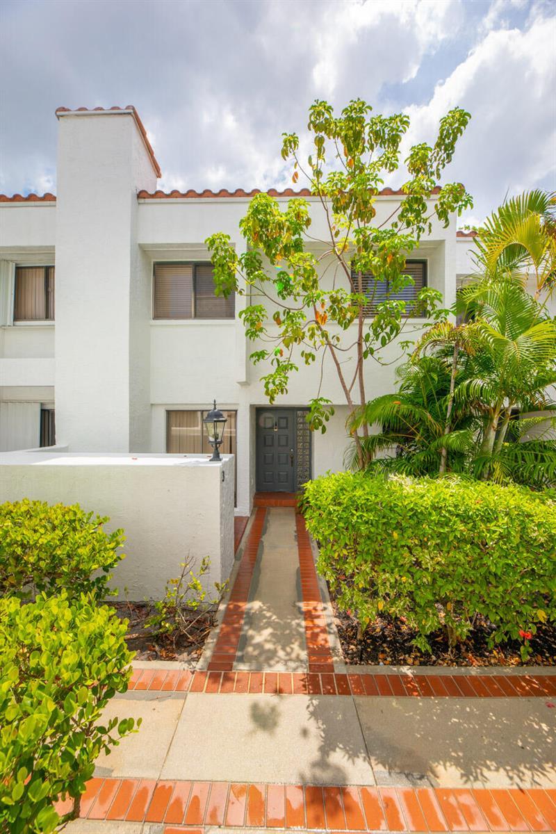5201 NE 14th Terrace # 3, Fort Lauderdale FL 33334 photo 2