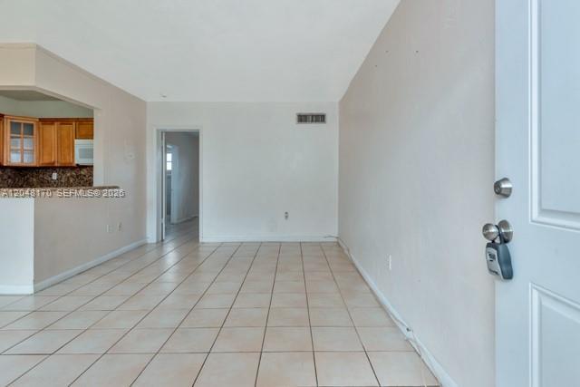 1280 W 54th St # 313B, Hialeah FL 33012 photo 4