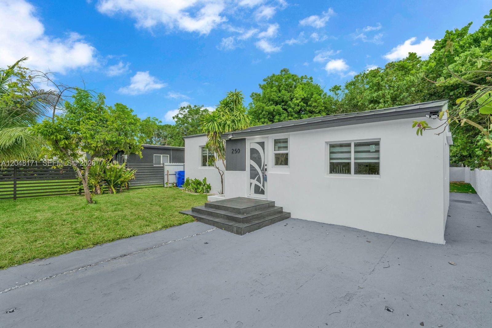 250 NW 45 ST, Miami FL 33127 photo 2