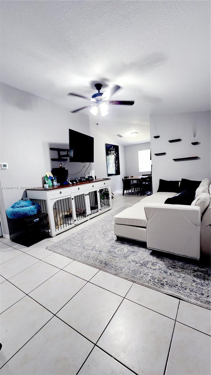 1301 SE 28th Ln # 42, Homestead FL 33035 photo 3