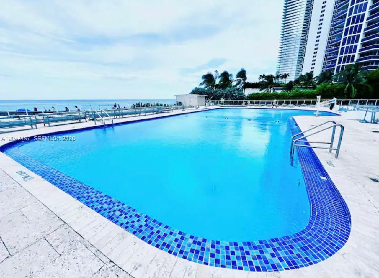 19201 Collins Ave # 545, Sunny Isles Beach FL 33160 photo 5
