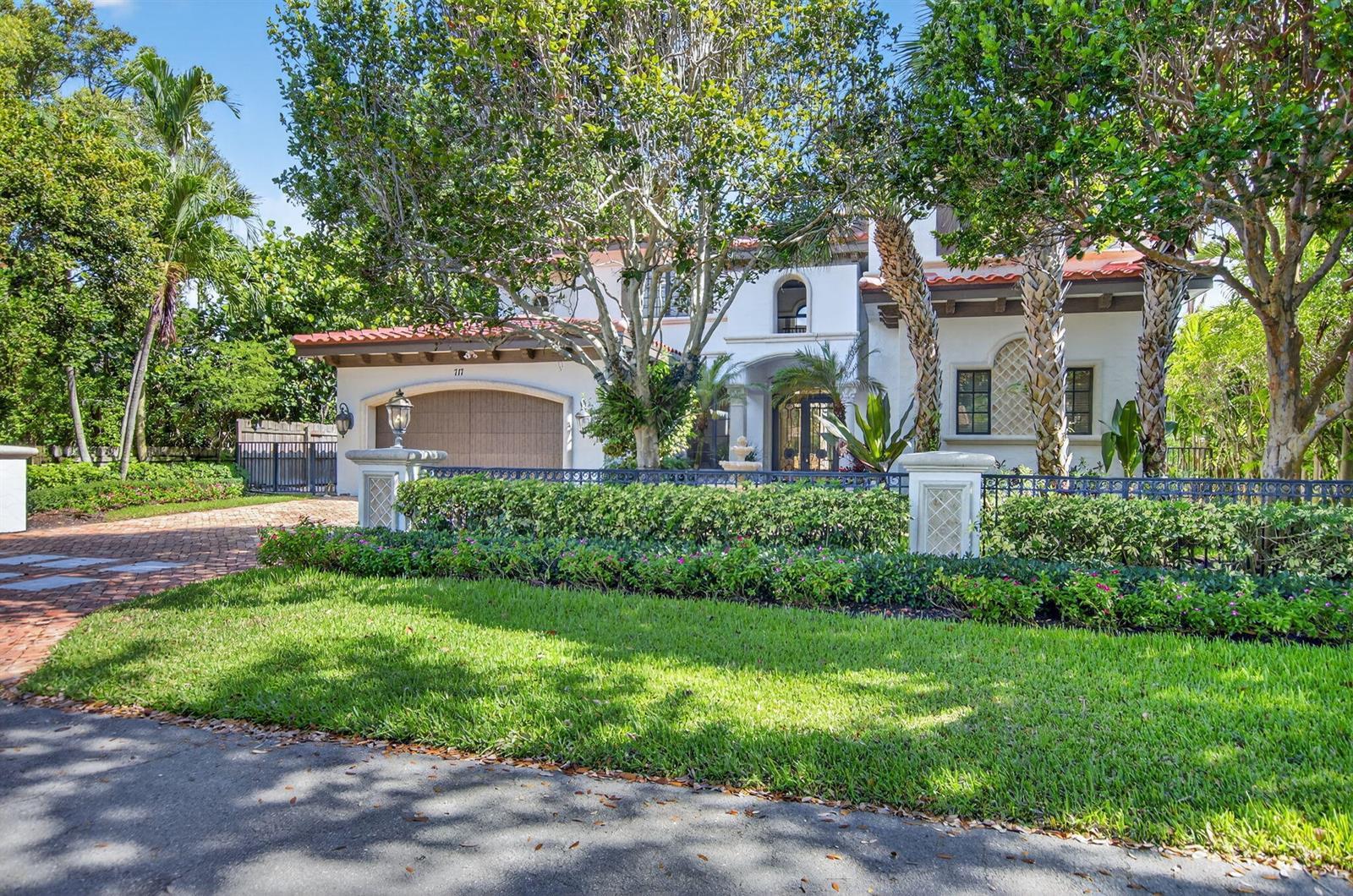 717 NW 4th Street, Boca Raton FL 33486 photo 2