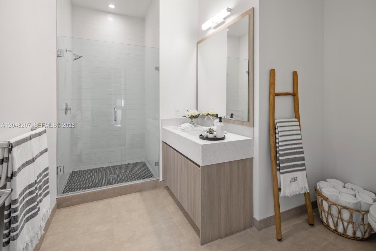 2800 SW 27th Terrace # 1116, Miami FL 33133 photo 4