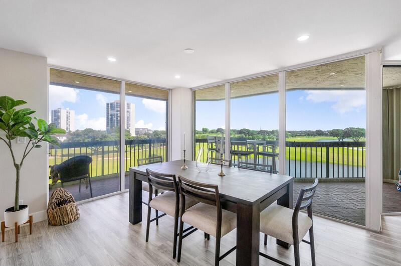 1900 Consulate Place # 406, West Palm Beach FL 33401 photo 4