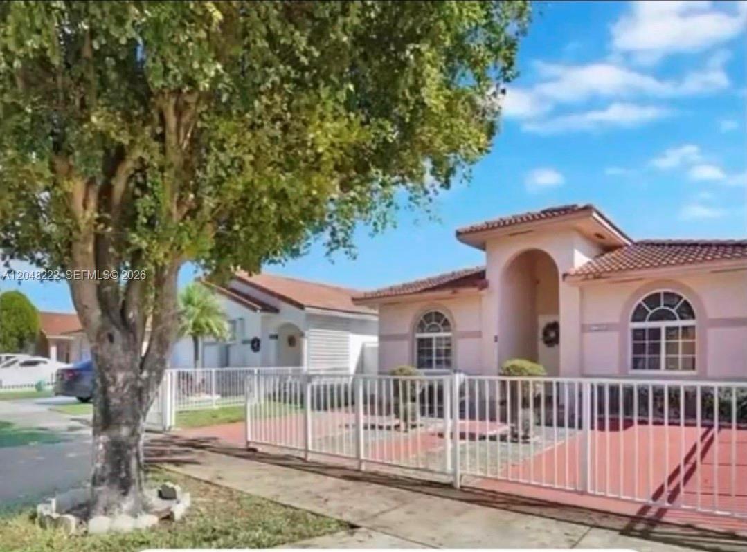 7789 W 34th Ln, Hialeah FL 33018