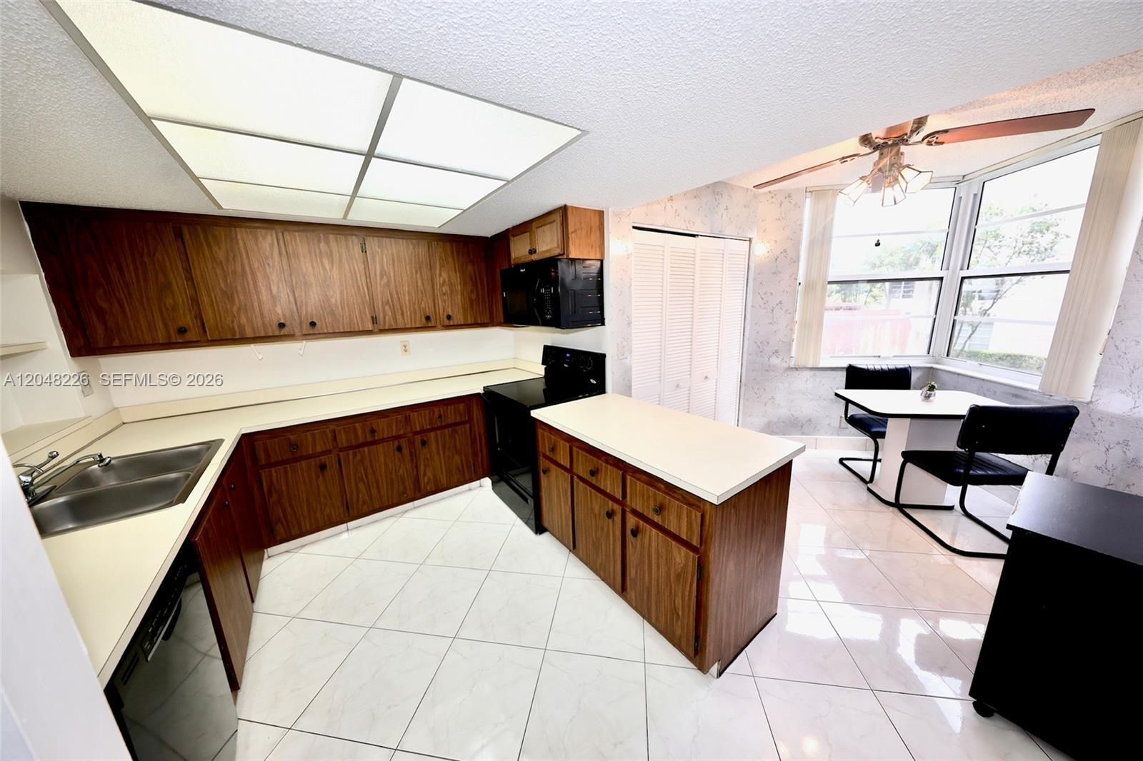 1831 Sabal Palm Dr # 208, Davie FL 33324 photo 2