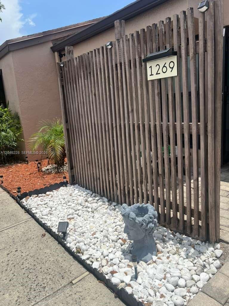 1269 NW 123rd Ave # 1269, Pembroke Pines FL 33026 photo 2