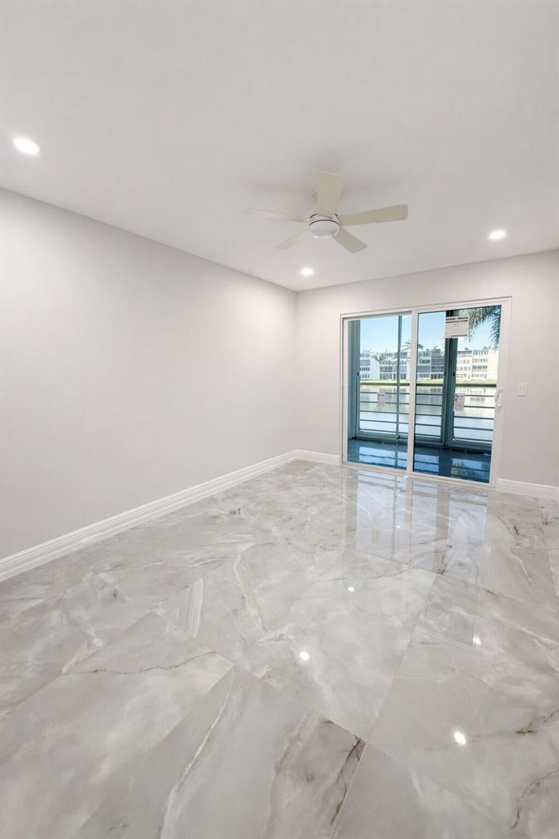 2019 Wolverton A, Boca Raton FL 33434 photo 3