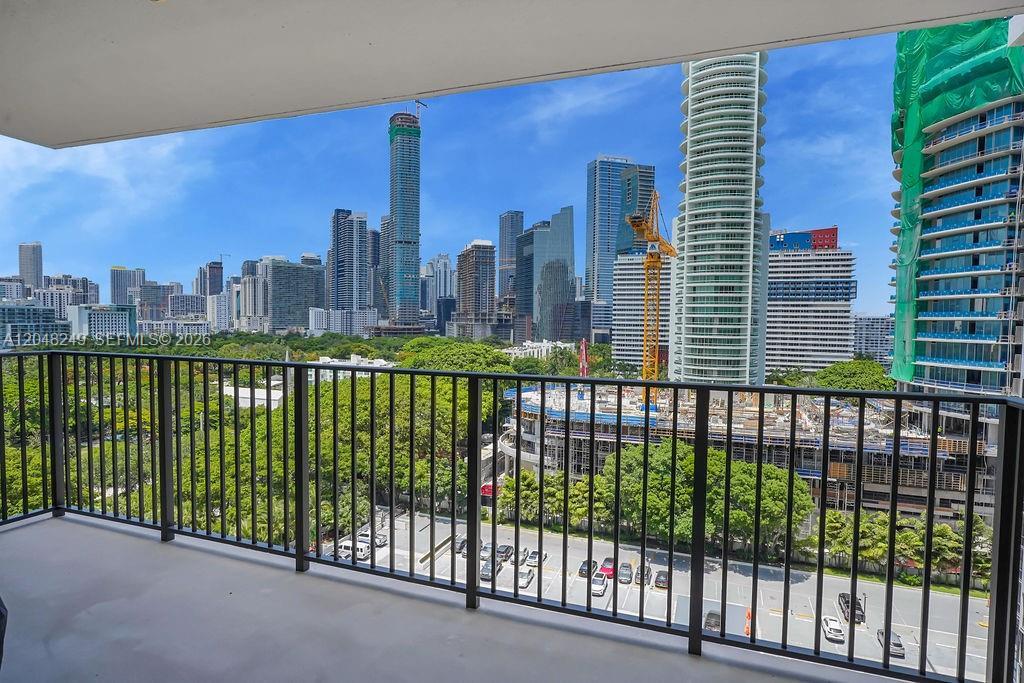 1901 Brickell Ave # B1512, Miami FL 33129 photo 5