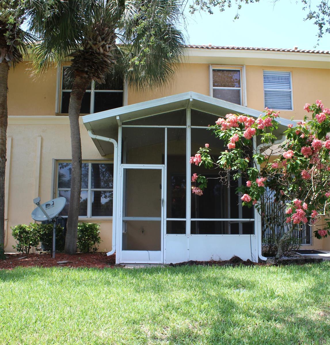 266 River Bluff Lane, Royal Palm Beach FL 33411 photo 3