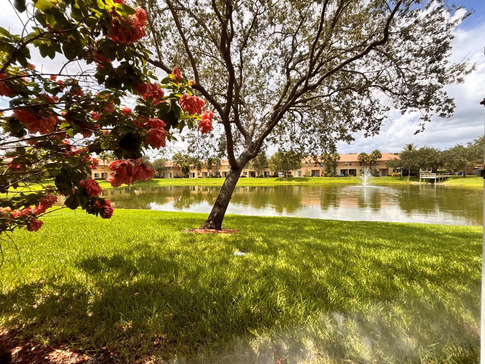 266 River Bluff Lane, Royal Palm Beach FL 33411 photo 5