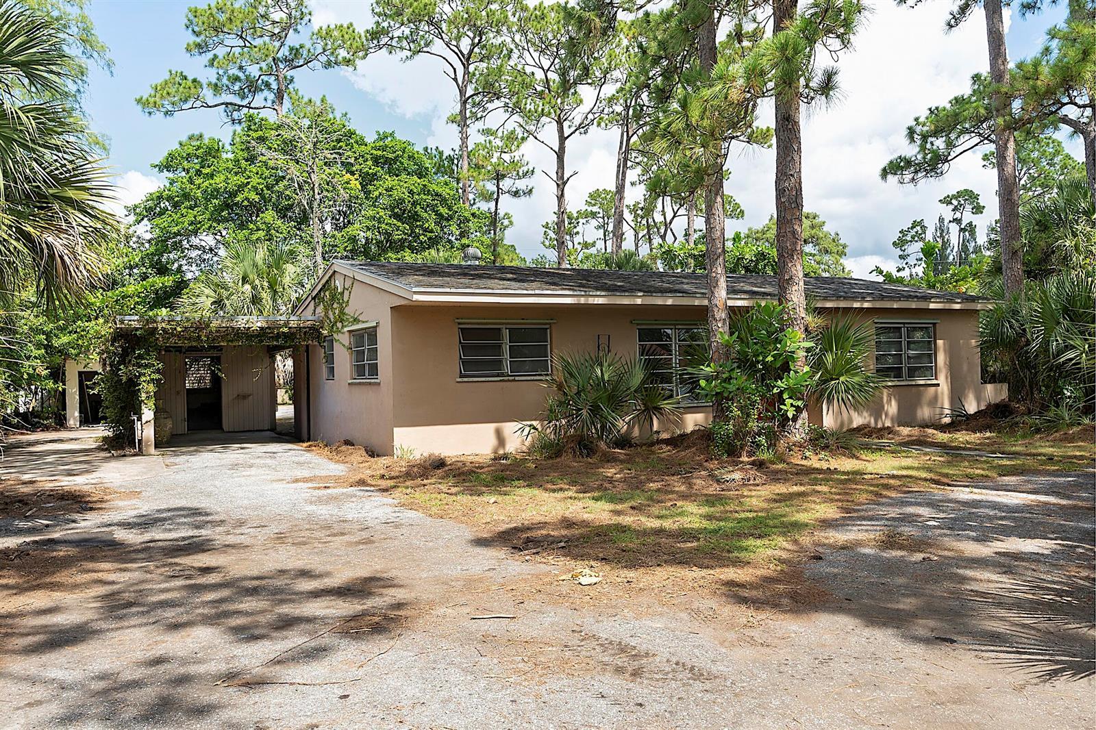 799 Ivory Lane, Haverhill FL 33415 photo 5