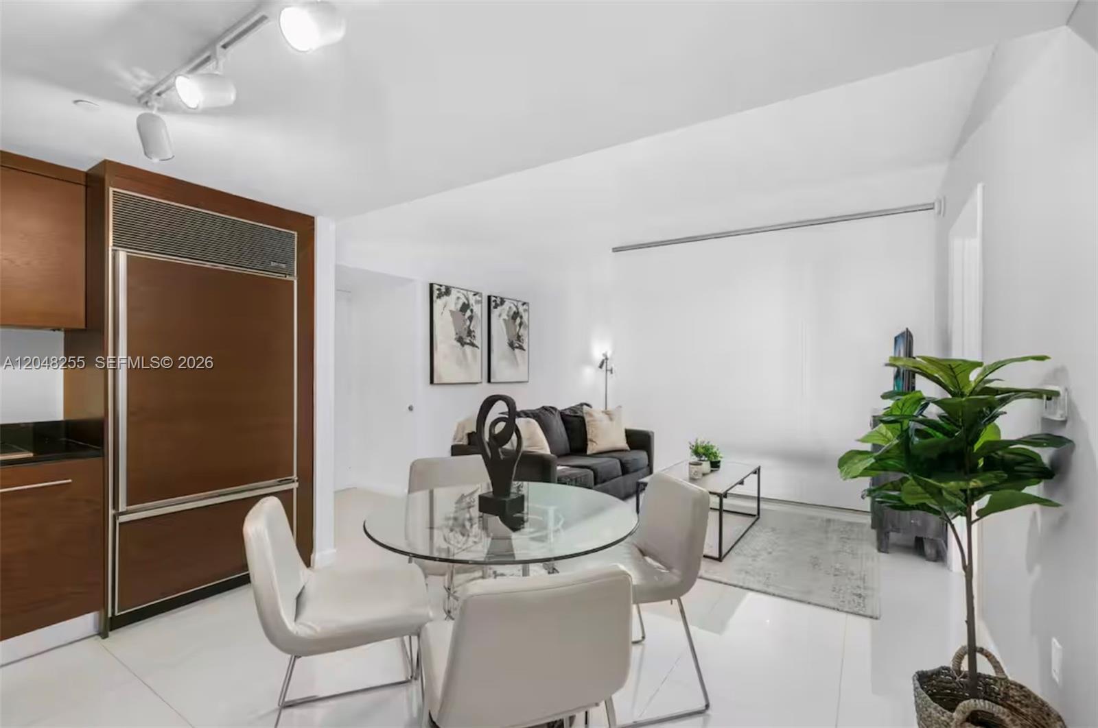 485 Brickell Ave # 1901, Miami FL 33131 photo 4