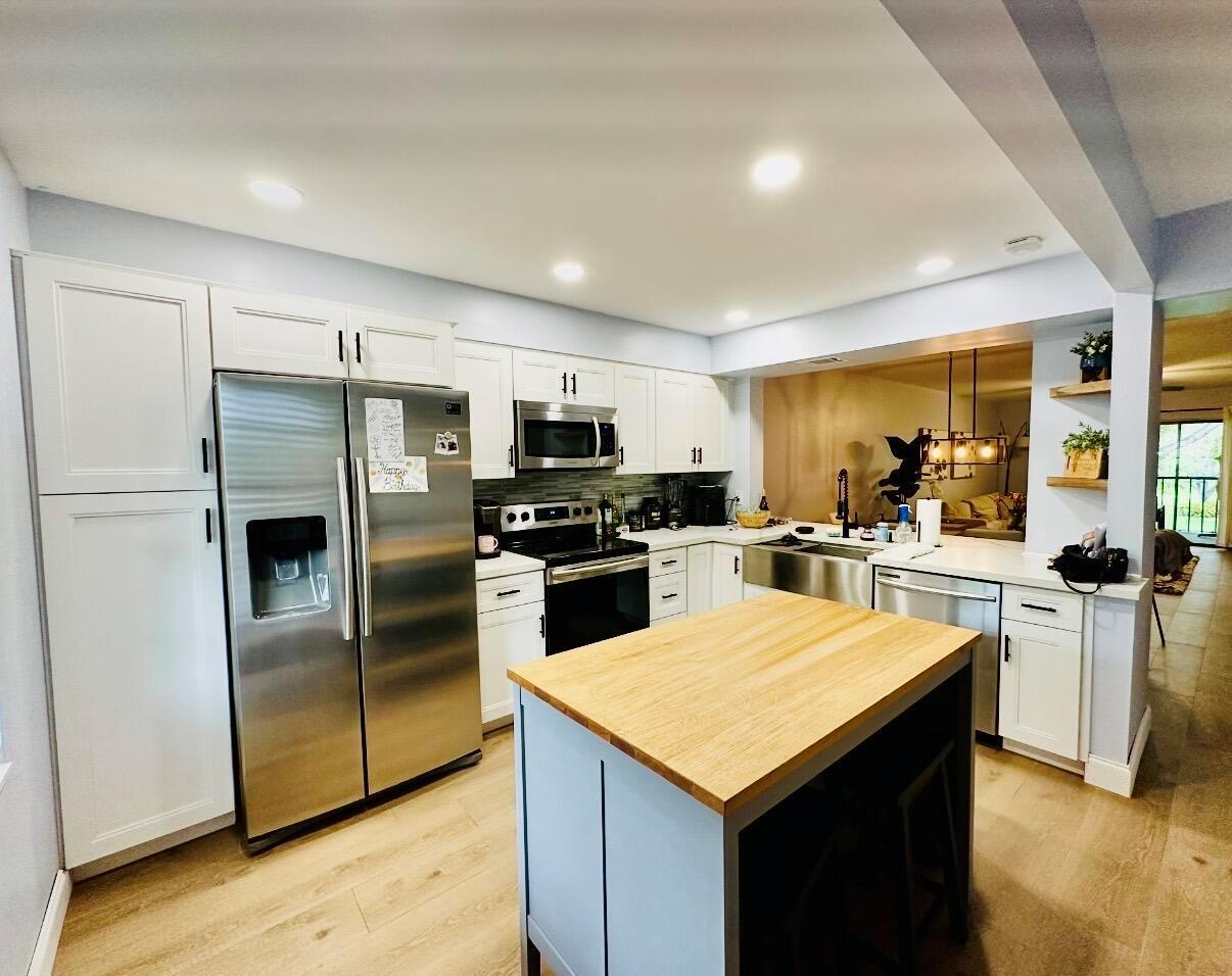 701 Avenue L Apt 204a, Delray Beach FL 33483 photo 2