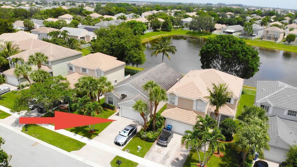 137 Canterbury Place, Royal Palm Beach FL 33414 photo 3
