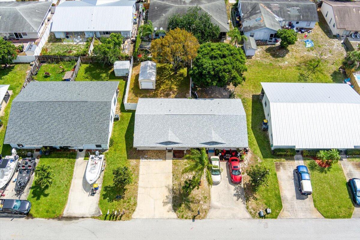 8997 SE Sandy Lane, Hobe Sound FL 33455 photo 3