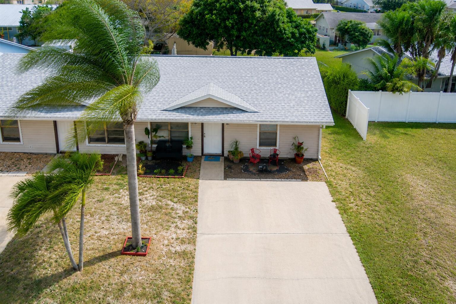 8997 SE Sandy Lane, Hobe Sound FL 33455