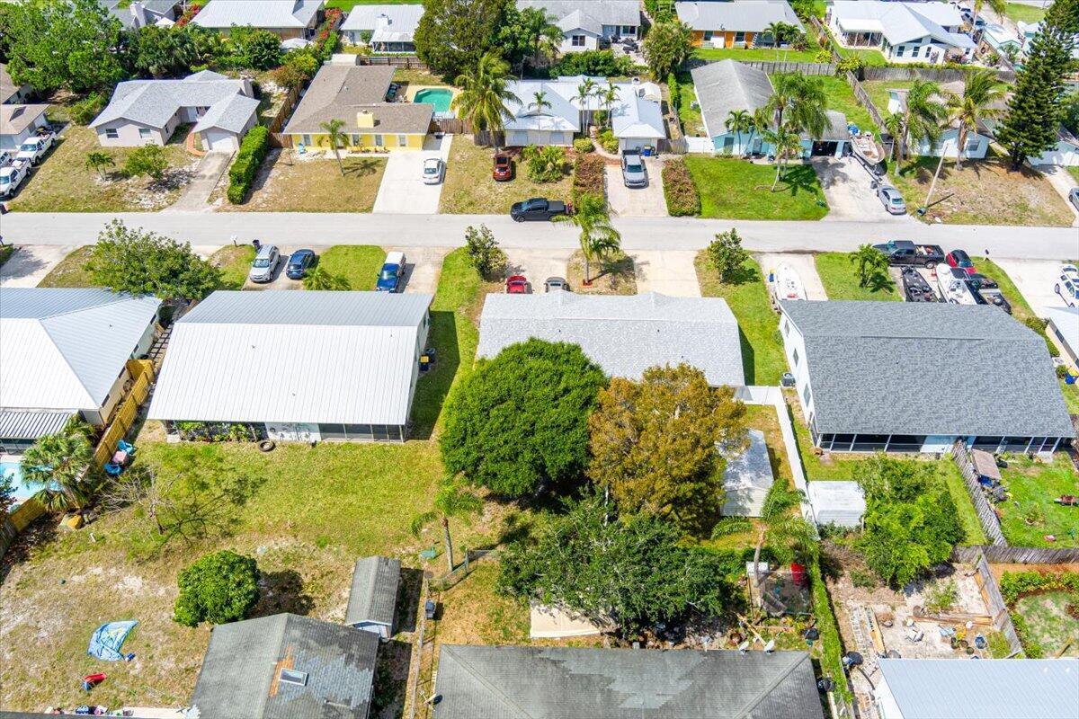 8997 SE Sandy Lane, Hobe Sound FL 33455 photo 5