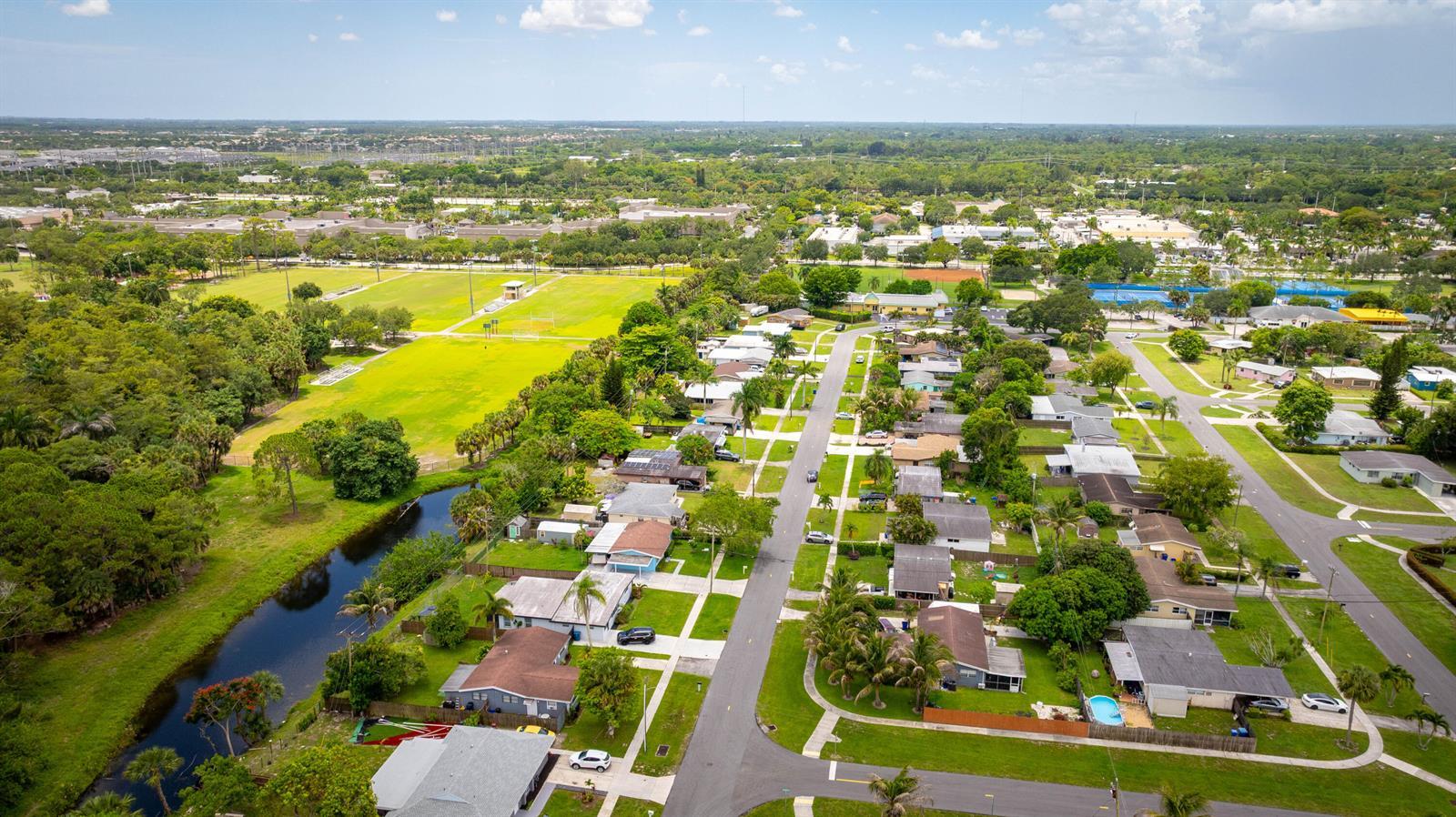 764 Camellia Drive, Royal Palm Beach FL 33411 photo 3